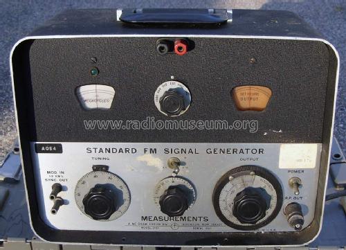 Standard FM Signal Generator 210A; Measurements (ID = 820414) Equipment