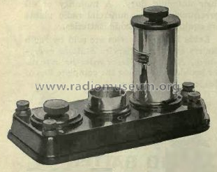 Radio frequency amplifying unit model 5 ; Boonton Rubber Mfg. (ID = 1260771) RF-Ampl.