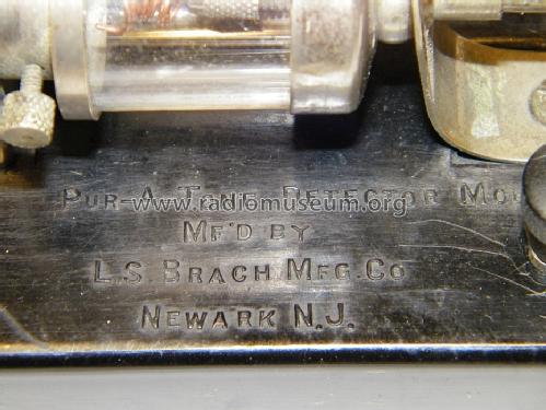 Pur-A-Tone Crystal Detector Stand ; Brach Mfg. Co.,L.S.; (ID = 1441609) Radio part