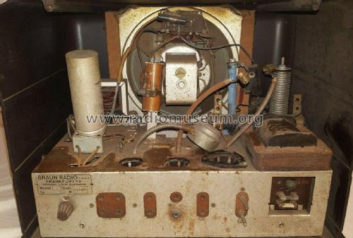 2134 GL; Braun; Frankfurt (ID = 2419690) Radio