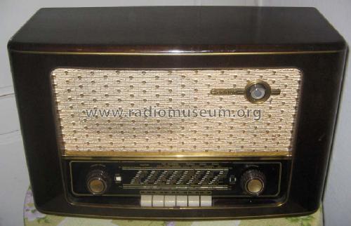 333UKW Ch= 333-UK; Braun; Frankfurt (ID = 166609) Radio