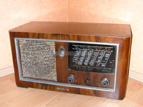 5640W; Braun; Frankfurt (ID = 1330088) Radio