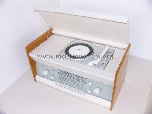 Atelier 11 Stereo Ch= RC82C; Braun; Frankfurt (ID = 1591055) Radio