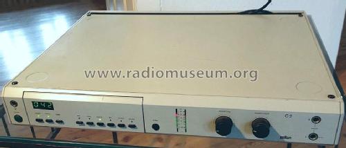 Atelier CD2; Braun; Frankfurt (ID = 1818042) R-Player