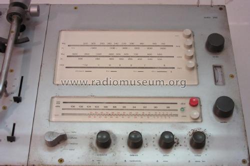 Audio 300; Braun; Frankfurt (ID = 2014933) Radio