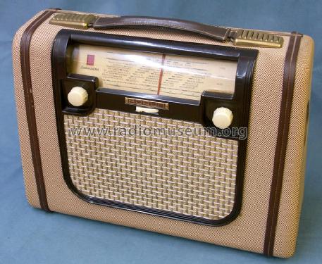 Commodore 52 ; Braun; Frankfurt (ID = 619967) Radio