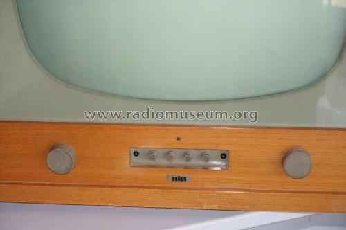 FS2; Braun; Frankfurt (ID = 2690401) Television