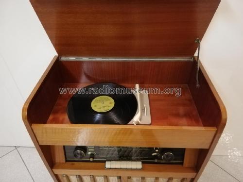 MT99R Ch= RC61/B; Braun; Frankfurt (ID = 2324028) Radio