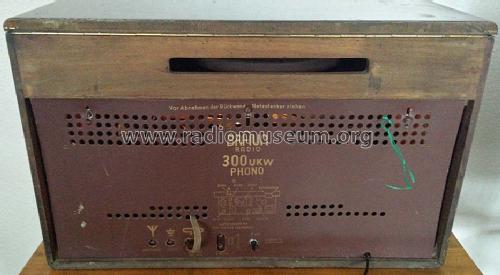 Phono 300 W300UKW; Braun; Frankfurt (ID = 1823852) Radio