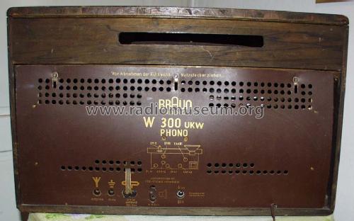 Phono-Super 300UKW; Braun; Frankfurt (ID = 97819) Radio