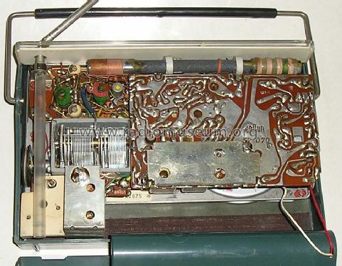 UKW-Transistor T 52; Braun; Frankfurt (ID = 711578) Radio