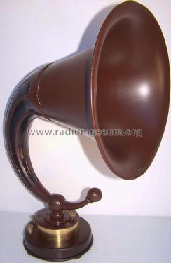 HQ ; Brown S. G. Ltd.; (ID = 2280114) Speaker-P