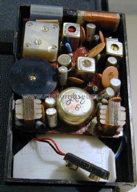 Browni Six Transistor Solid State VC-106 Ch= YC-6; CBC Charles Brown (ID = 960542) Radio