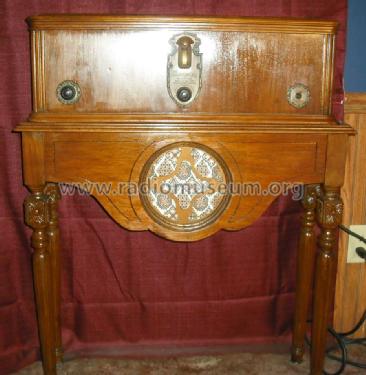 5KR Ch = RCA Radiola 18; Brunswick-Balke- (ID = 1345730) Radio