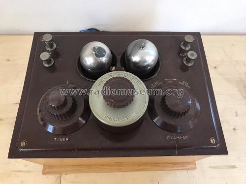 VR2 ; BTH B.T.H., British (ID = 2196798) Radio