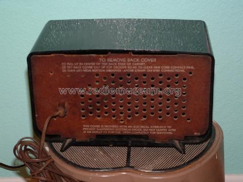 310 Series ; Bulova Watch Corp.; (ID = 1458085) Radio