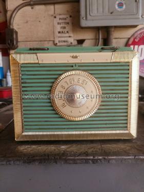3-Way Portable Radio 200 Series 202 203 204 205 206 208; Bulova Watch Corp.; (ID = 2573460) Radio