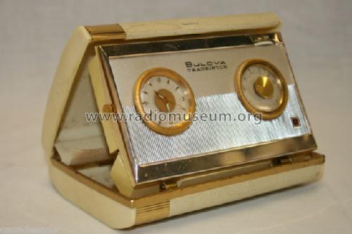 840 Travel Clock Radio ; Bulova Watch Corp.; (ID = 1390131) Radio