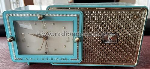 Clock Radio 120; Bulova Watch Corp.; (ID = 2851256) Radio