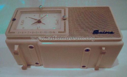 Clock Radio D100; Bulova Watch Company (ID = 2224028) Radio