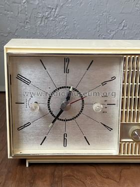 Power Transistor 460 Series; Bulova Watch Corp.; (ID = 2925177) Radio
