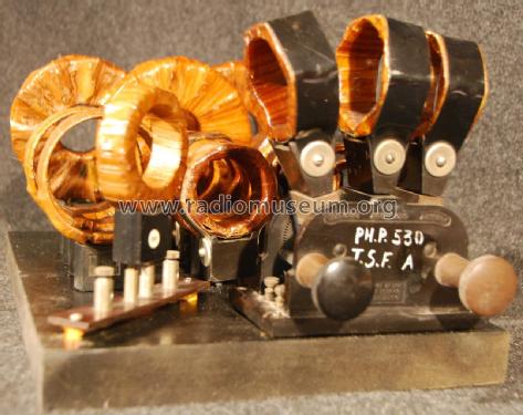 Coil holder & various coils Unknown; Burndept Ltd. London (ID = 1744941) Radio part