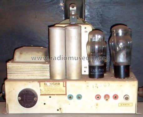 Mastertone Console C-12; Burnell & Co. (ID = 2668123) Radio