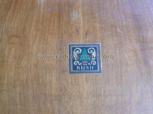 AC34; Bush Radio; London (ID = 1670075) Radio