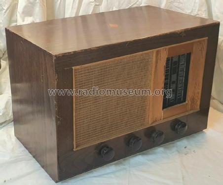 AC81; Bush Radio; London (ID = 2986558) Radio