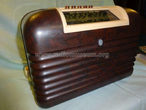 DAC10; Bush Radio; London (ID = 2296314) Radio