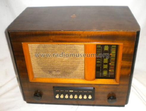 PB51; Bush Radio; London (ID = 1489575) Radio