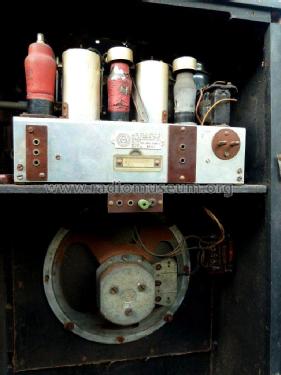 SUG91; Bush Radio Ltd.; (ID = 2066103) Radio