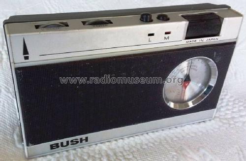 TR124; Bush Radio; London (ID = 2688764) Radio