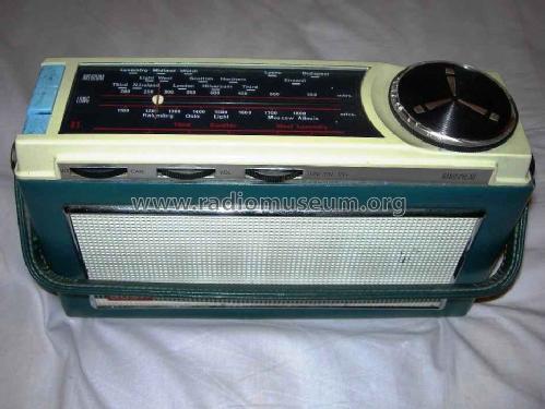 TR132; Bush Radio; London (ID = 179365) Radio