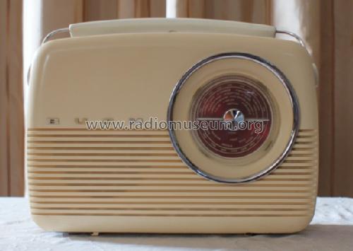 TR82C; Bush Radio; London (ID = 1485117) Radio