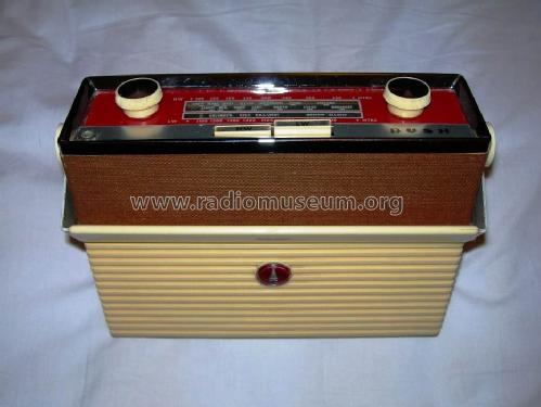 TR90D; Bush Radio; London (ID = 178888) Radio