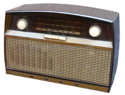 VHF80; Bush Radio; London (ID = 2300410) Radio
