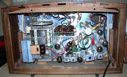 VHF81; Bush Radio Ltd.; (ID = 257866) Radio