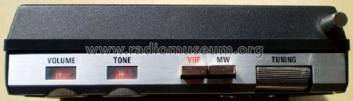 VTR225; Bush Radio; London (ID = 2089931) Radio