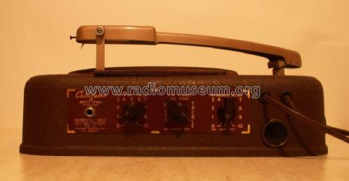 12-MAU ; Califone (ID = 702591) Sonido-V