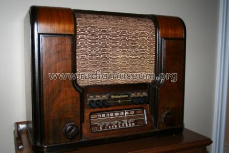 558-A; Canadian (ID = 1107003) Radio