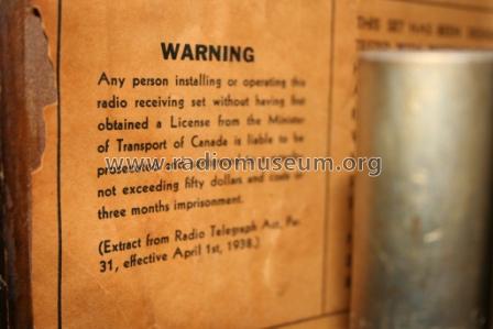 558-A; Canadian (ID = 1107009) Radio