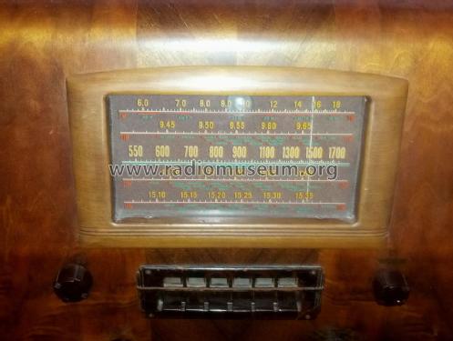 780-Y ; Canadian (ID = 1937659) Radio