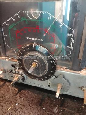 813A ; Canadian (ID = 2523815) Radio