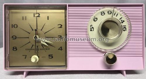 Clock Radio CC-411; Canadian General (ID = 2218511) Radio