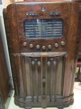 120 ; Canadian Marconi Co. (ID = 1931506) Radio