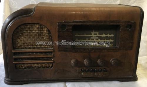 136 ; Canadian Marconi Co. (ID = 2668058) Radio