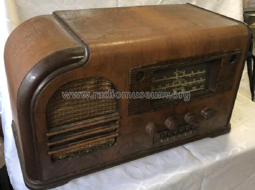 136 ; Canadian Marconi Co. (ID = 2668059) Radio