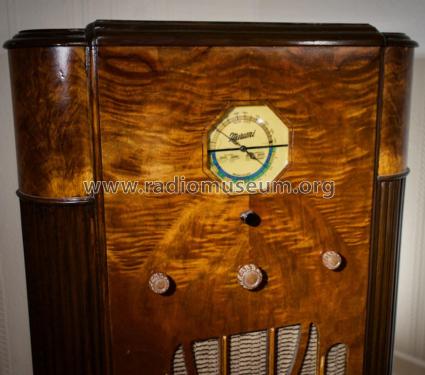 63; Canadian Marconi Co. (ID = 2502442) Radio