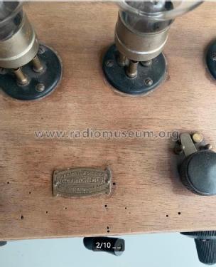 Poste à 4 lampes extérieures ; Carton & Fils, G. GC (ID = 2990922) Radio